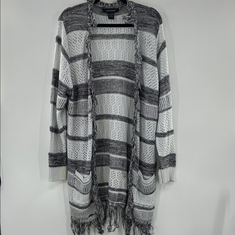 3For$20 Ashley Stewart Charcoal and Ivory Striped Cardigan size 22/24